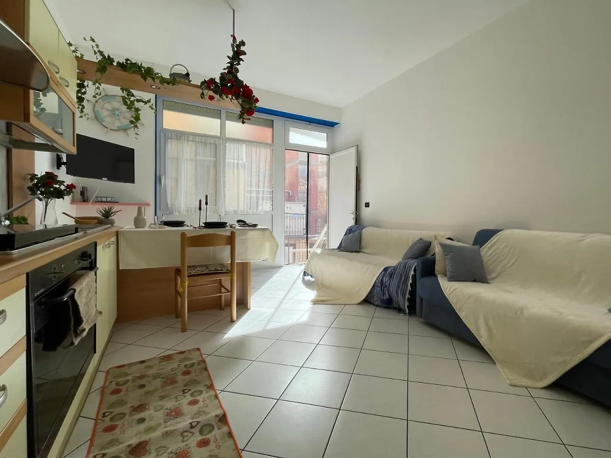 Lungomare 2 Locali Sul Mare Con A/C Apartment Borghetto Santo Spirito