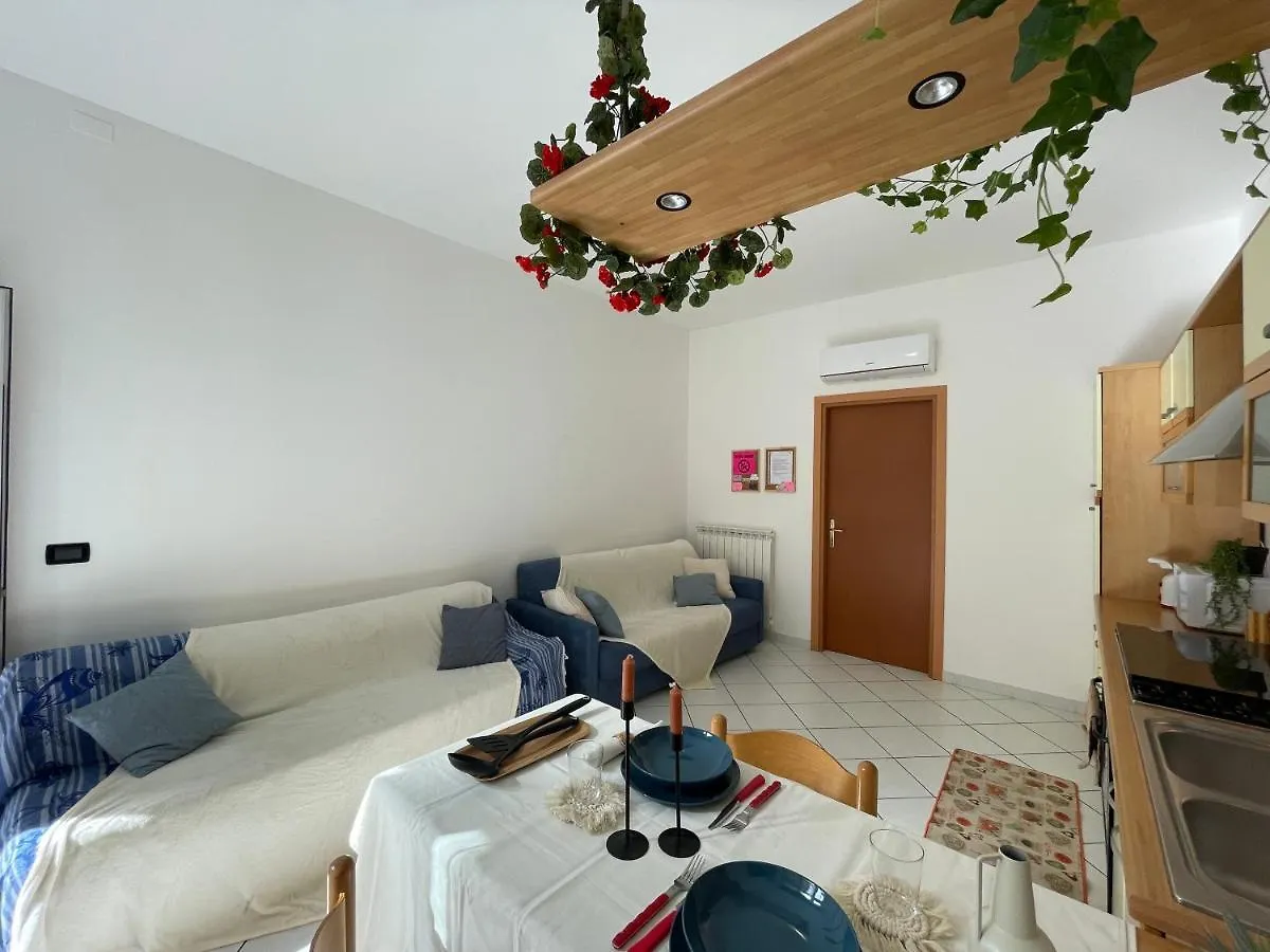 Lungomare 2 Locali Sul Mare Con A/C Apartment Borghetto Santo Spirito