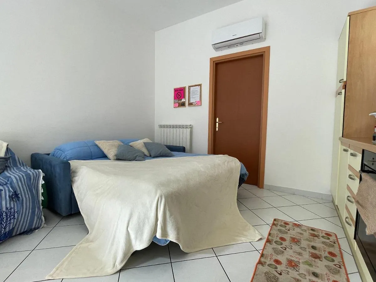 Lungomare 2 Locali Sul Mare Con A/C Apartment Borghetto Santo Spirito
